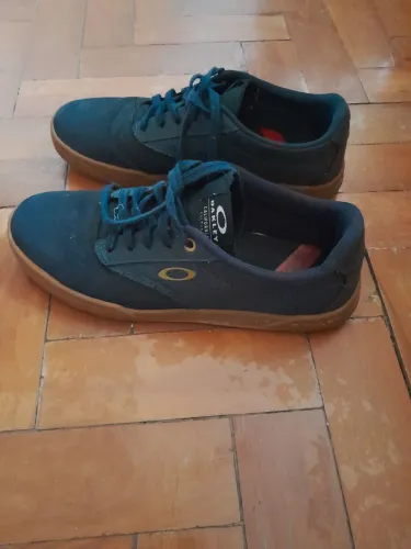 Sapatenis Oakley 41