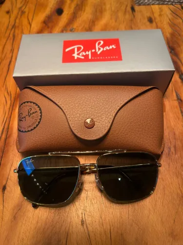 Óculos de Sol Ray-Ban RB3796