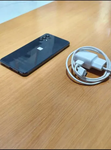 Samsung a32 em ótimo estado, preço desapego