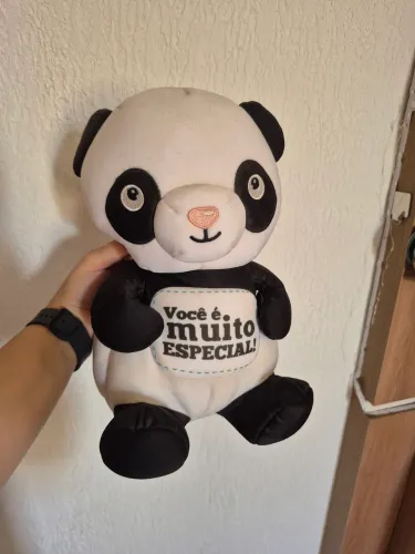 Urso de pelúcia marca Lud