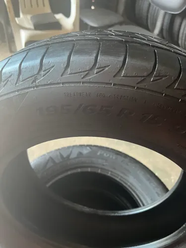 Pneus continental ótima qualidade 195/65/15