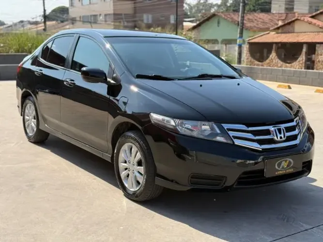 Honda City Sedan LX 1.5 Flex 16V 4P Mec. 2013