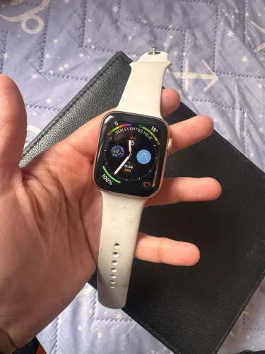 Apple Watch séries 4 rose
