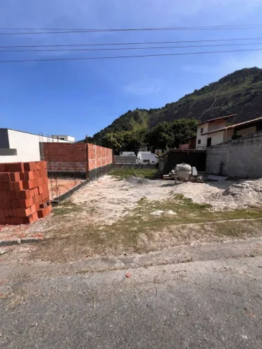 Terreno à venda no Jardim Itaúna em Caraguatatuba