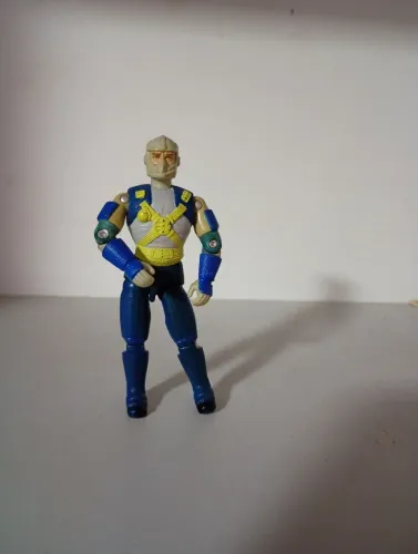 Gijoe bolidus em bom estado