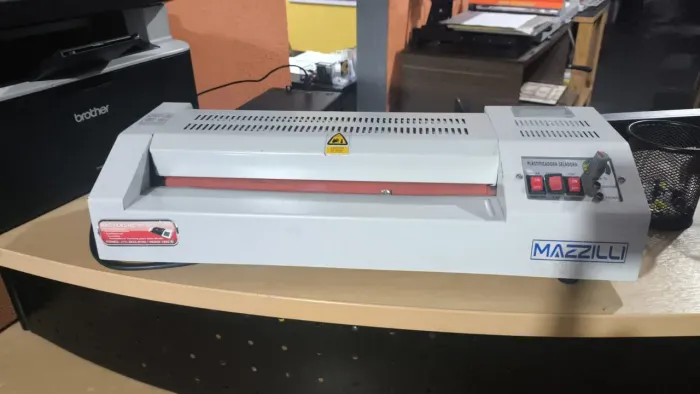 Plastificadora/Laminadora MAZZILLI 