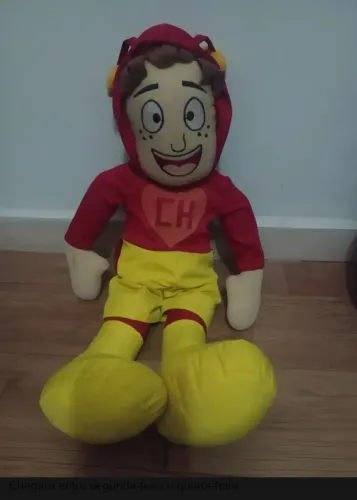 Pelúcia chaves e Chapolin grande