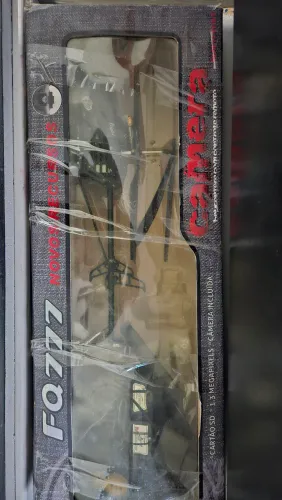 Helicóptero de controle remoto