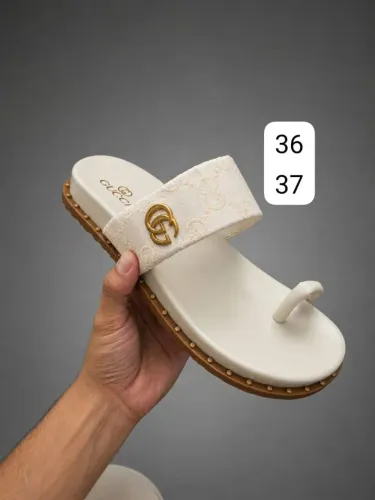Sandalias