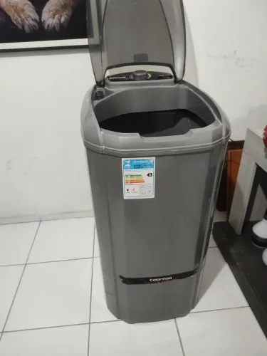 Tanquinho de lavar roupa