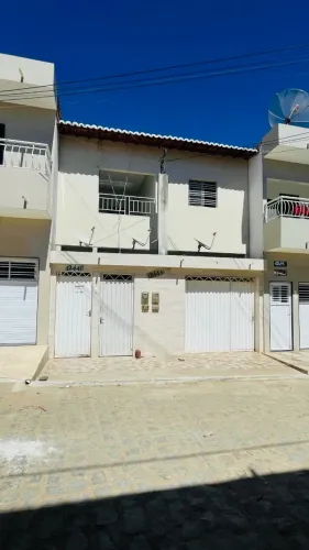 Apto com uma suíte e dois quartos garagem para moto