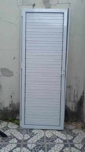 Porta de Alumínio 