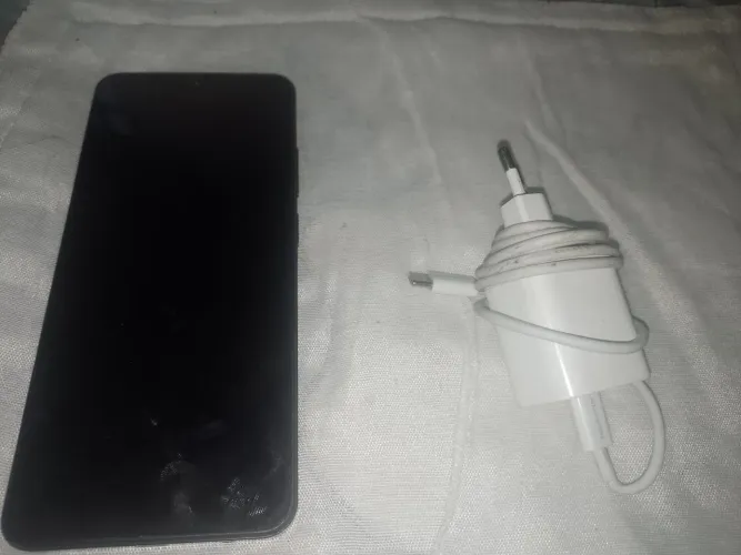 REDMI NOVO+CARREGADOR/LEIA A DESCRIÇÃO