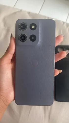 Celular Moto G15