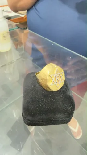 Anel dedeira de ouro 750