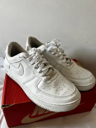 Tênis Nike air force 1 branco num43