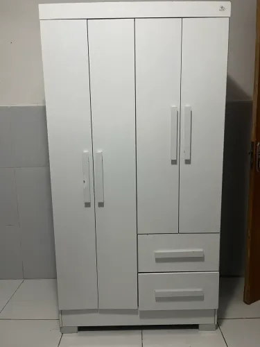 Guarda roupa infantil 