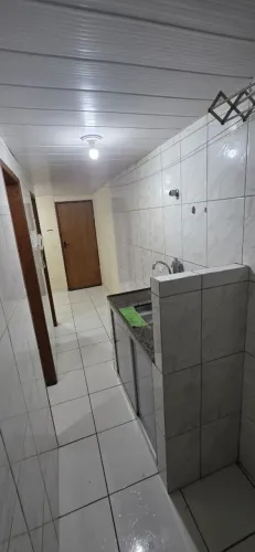 Alugo apartamento de 1 quarto - perto da UVV, do shopping Vila Velha, na avenida principl