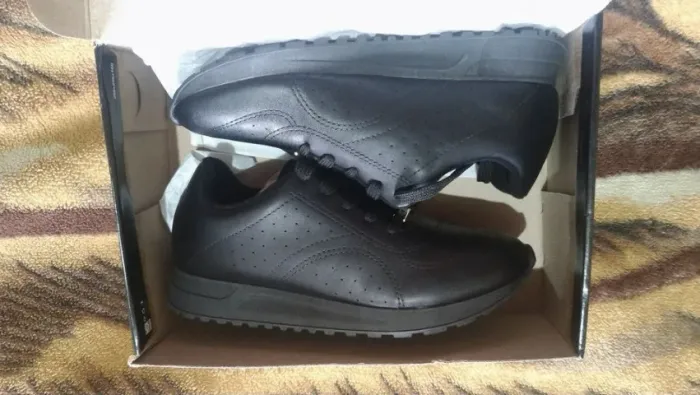 Tênis Vizzano Feminino tamanho 36. Novo. Na loja custa R$ 179