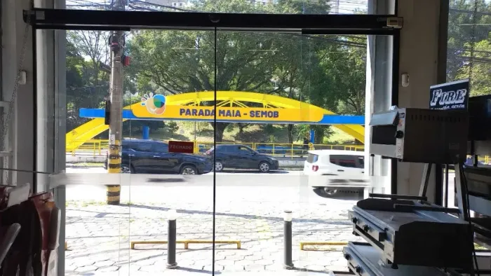 Porta automática de Vidro 3,65 x 2,81m 2fls móveis completa Speed Door