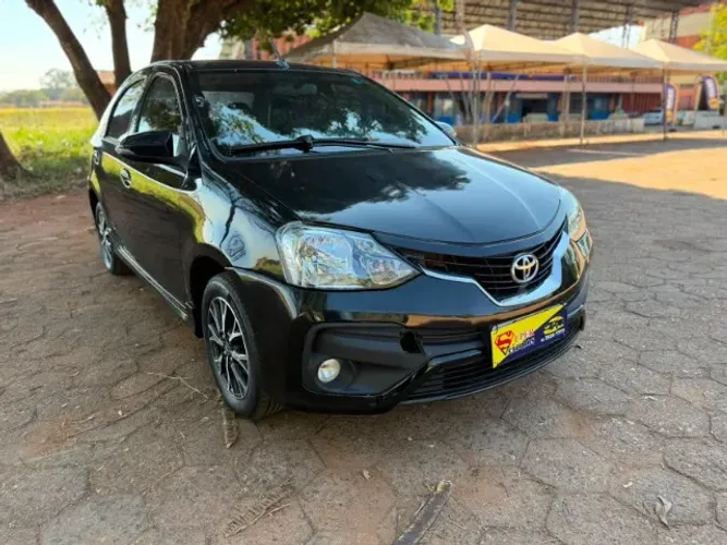 Toyota Etios XLS Sedan 1.5 Flex 16V 4P Mec. 2017