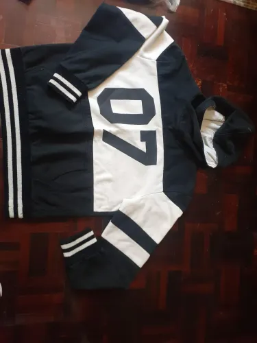 Lotinho de roupas infantis