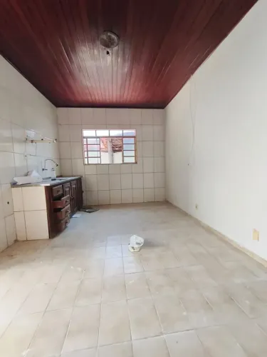 Imóvel para venda tem 200 metros quadrados com 3 quartos em Grande Terceiro - Cuiabá - MT