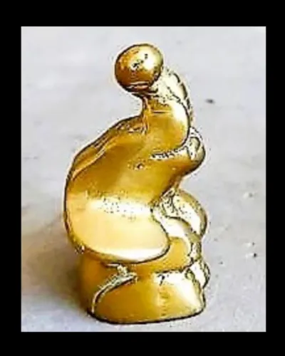 ELEFANTE Bebê - ESCULTURA EM BRONZE dourado maciço representando ELEFANTE bebê