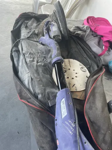 Maquina de lixar teto