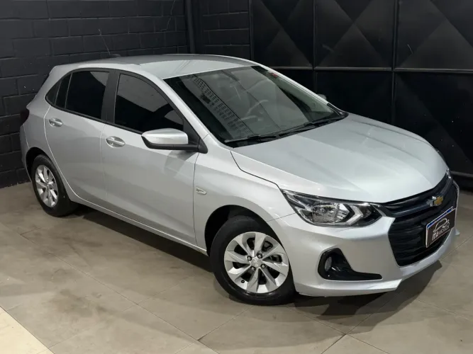 Chevrolet Onix Hatch LT 1.0 12V TB Flex Mec. 4P 2020