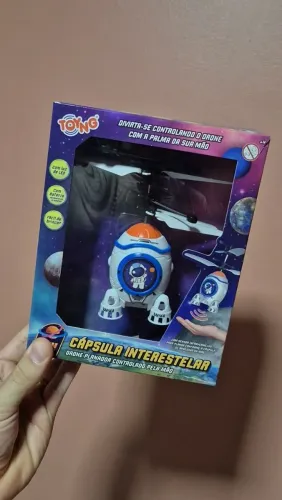 Brinquedo que voa NOVO