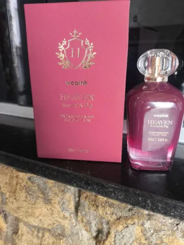 Heaven Santal & Fig Wepink novo na caixa vendo ou troco por outro novo que eu goste.