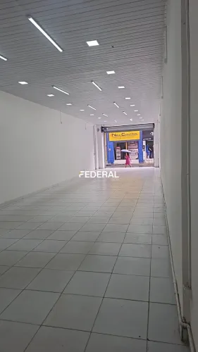 Ponto comercial com 100m², 1 sala e 1 banheiro, Ótima localização! - São José