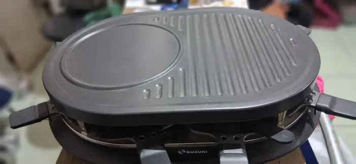 Griil com raclette eletrônico multifuncional 