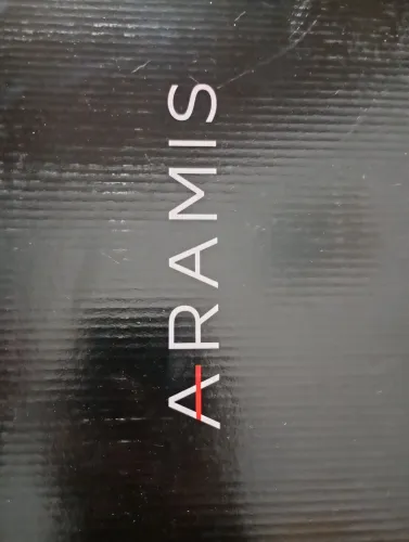 Tênis Aramis pra revenda