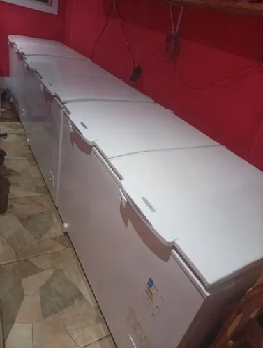 Freezer Electrolux 400 litros horizontal semi novo em excelente estado  127 volts 