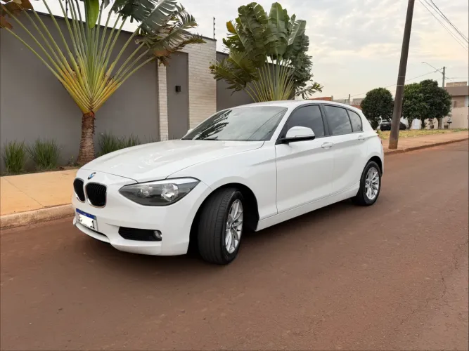 BMW 118IA / Urban/sport 1.6 TB 16V 170cv 5P 2014