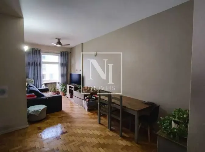 Apartamento : Padrão / Residencial / Copacabana