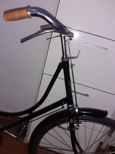 Bicicleta hércules feminina