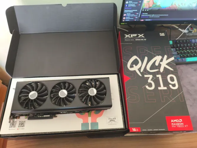 Placa de Vídeo RX 7800 XT 16GB