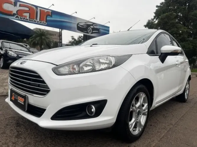 Ford Fiesta 1.6 16V Flex Aut. 5P 2016
