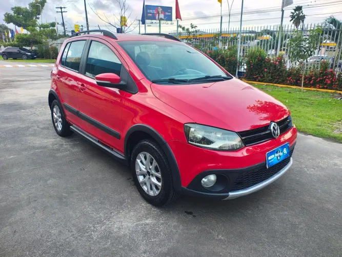 Volkswagen Crossfox 1.6 MI Total Flex 8V 5P 2014