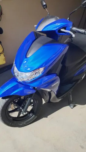 Yamaha flúor 2022 , 10 .300