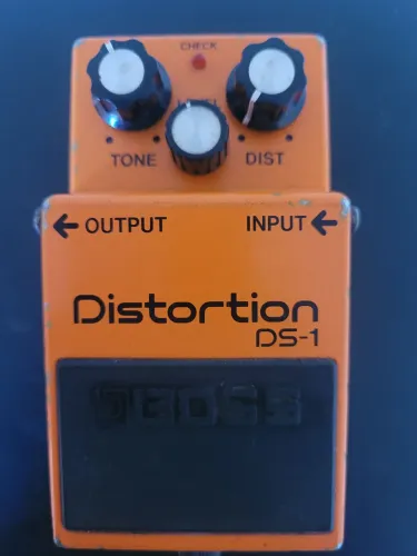 Boss DS-1