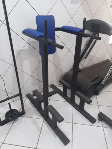 Máquina de academia PARALELA ROBUSTA. 