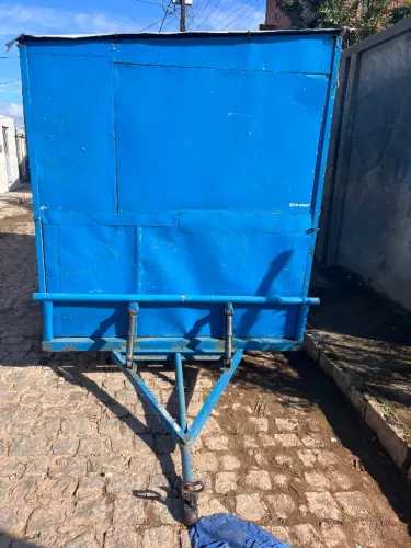 TRAILER SOB RODAS REFORÇADO