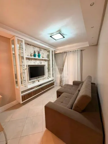 Apartamento com 3 dormitórios para alugar, 72 m² por R$ 4.758,90/mês - Escola Agrícola - B