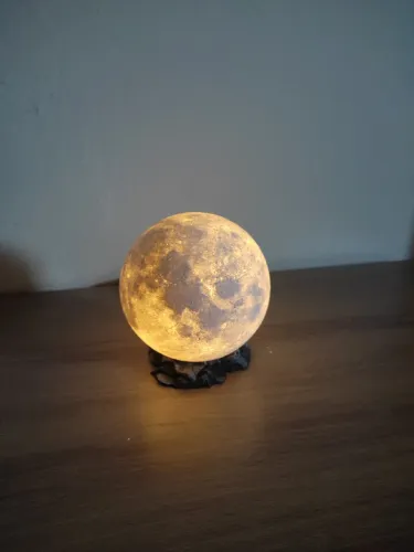 Luminária da Lua
