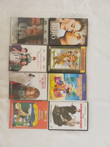 DVDS $15,00 CADA 15. *