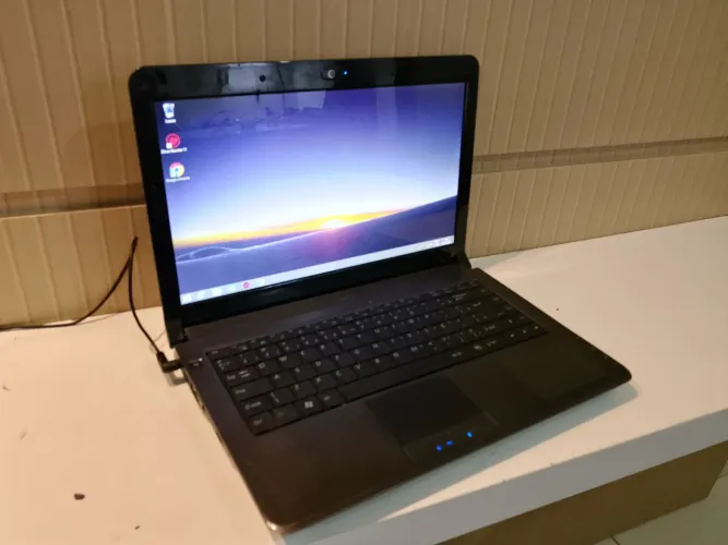 Notebook Positivo/ Bateria Viciada e Teclado com falhas